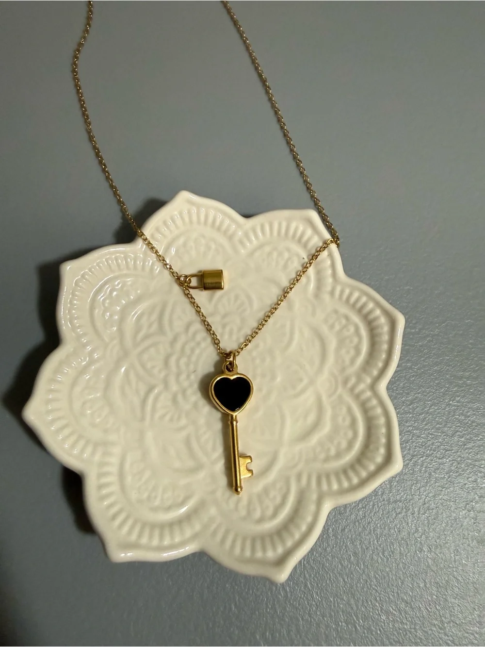 18K Plated Gold a black heart-shaped key With small lock charm pendant necklace